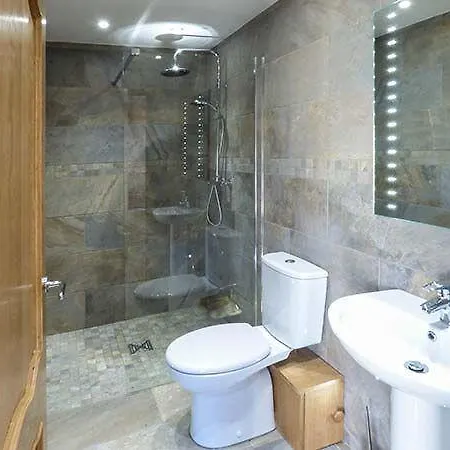 Snowdrop Cottage, *